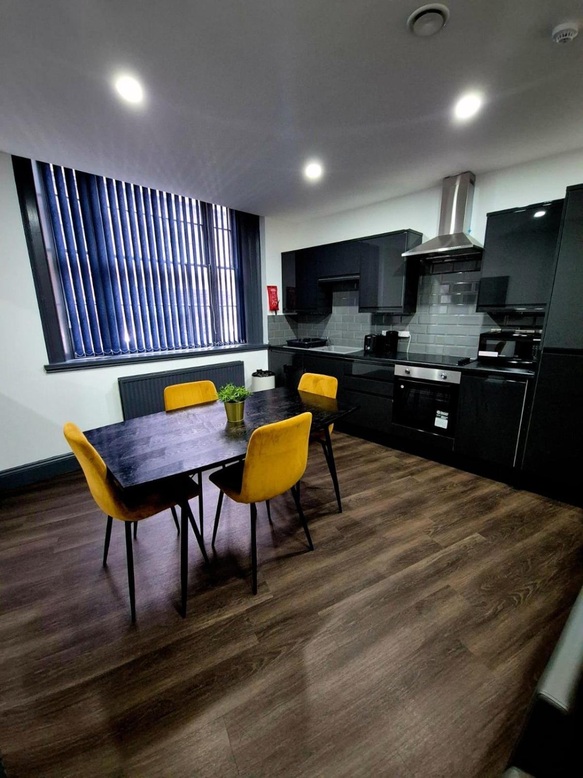 Temple Court By Ustay Aparthotels Liverpool Dış mekan fotoğraf